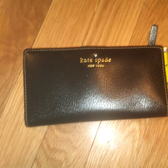 VINTAGE KATE SPADE BLACK WALLET STACEY GRANT STREET BIFOLD NICE SHAPE - Picture 1 of 16